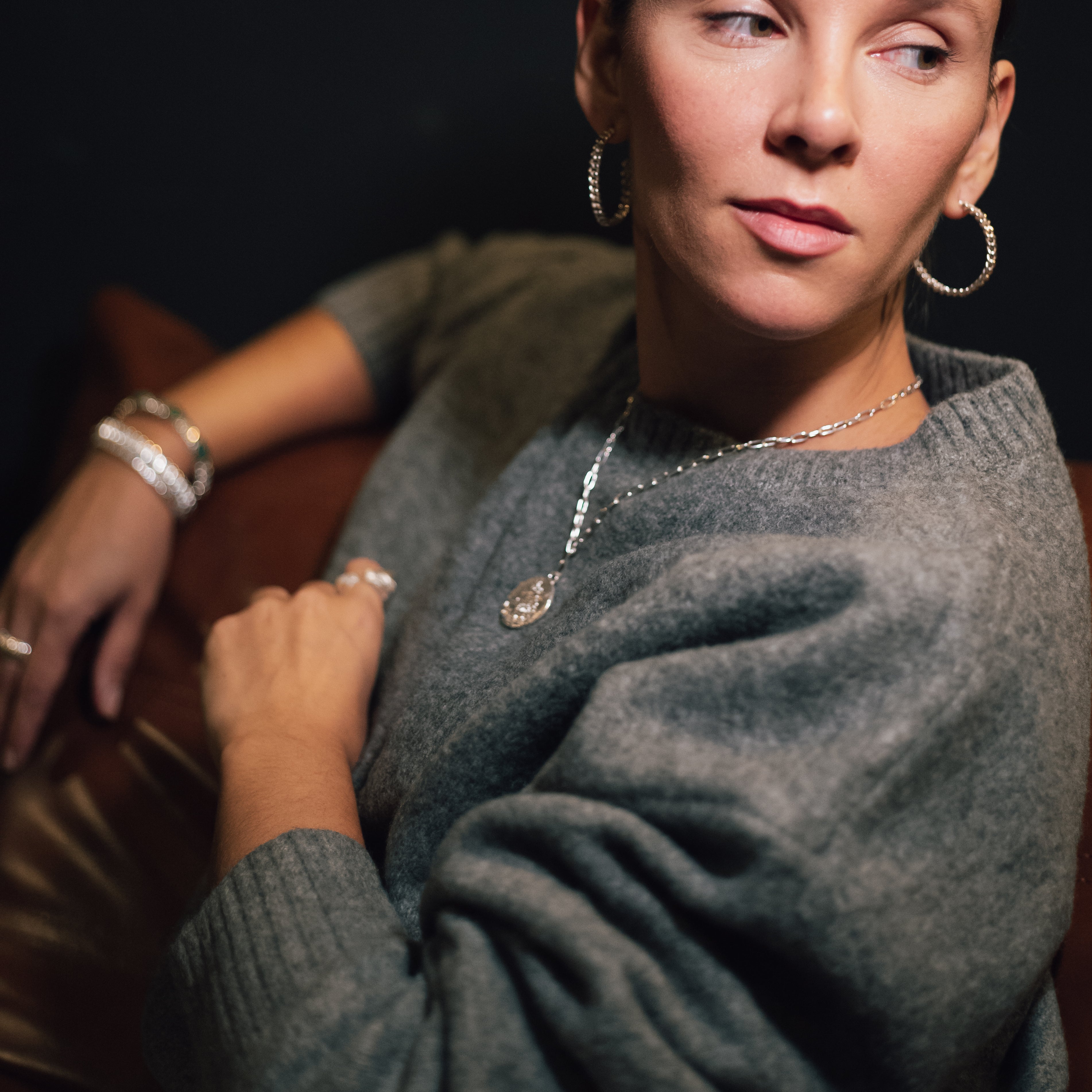 Argolas Olivia - Prata Dourada